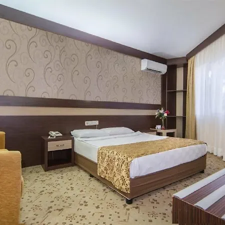 Lonicera World Курортный комплекс Авсаллар
